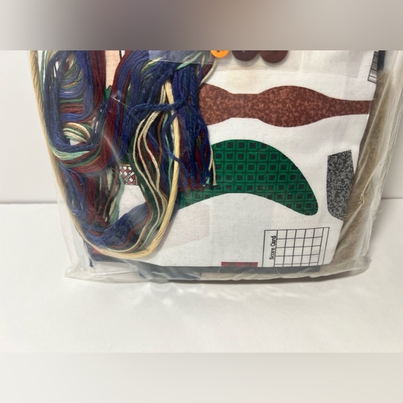 NEW VTG 1998 Dimensions Bottle Buddies 16 Golfer Bear 62148 - Picture 7 of 7